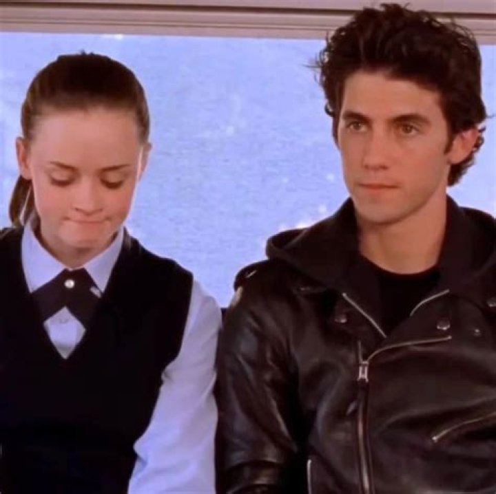 Alexis Bledel & Milo Ventimiglia: Their Relationship & More!