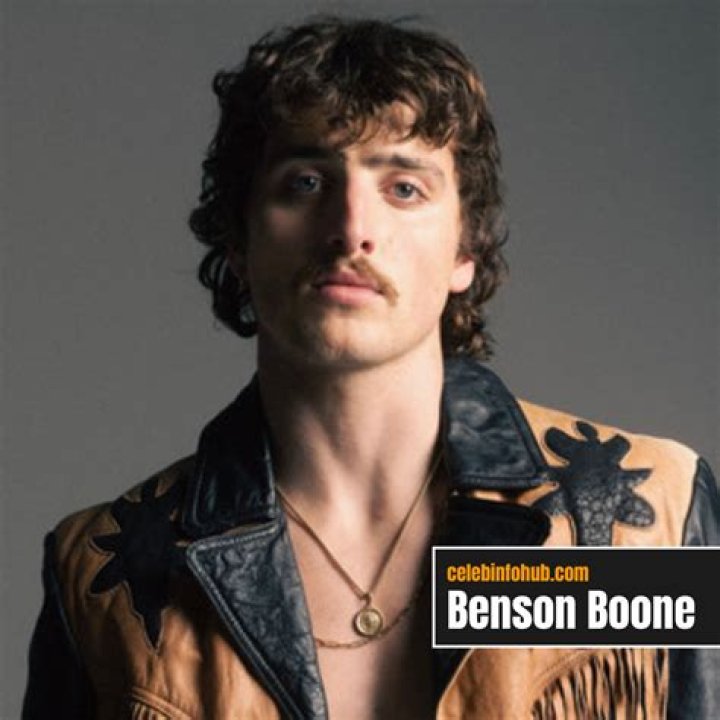 Benson Boone Height: How Tall is He?