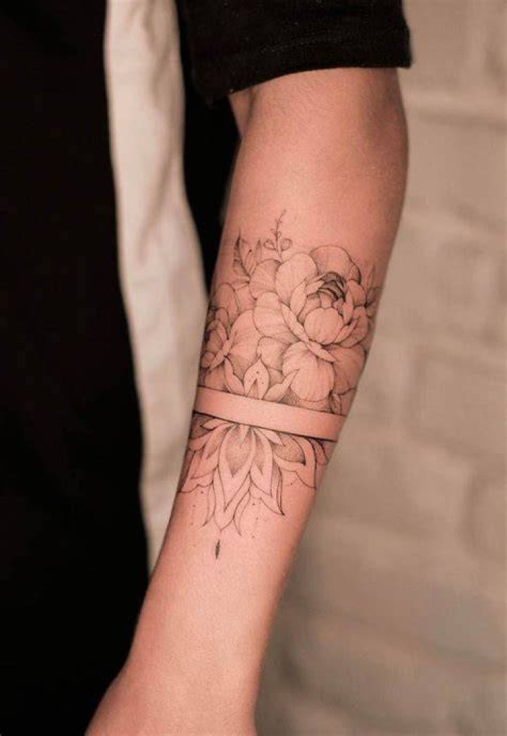 Expressing Individuality: The Allure of Forearm Tattoos for Women