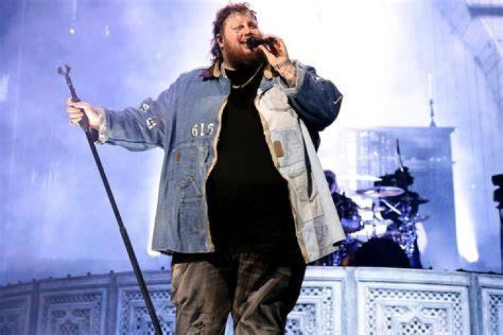 Jelly Roll: The Trump Supporter Rapper Who's Making Waves