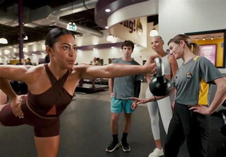 Marina Bozhanova: Rising Star in the World of Fitness and Motivation