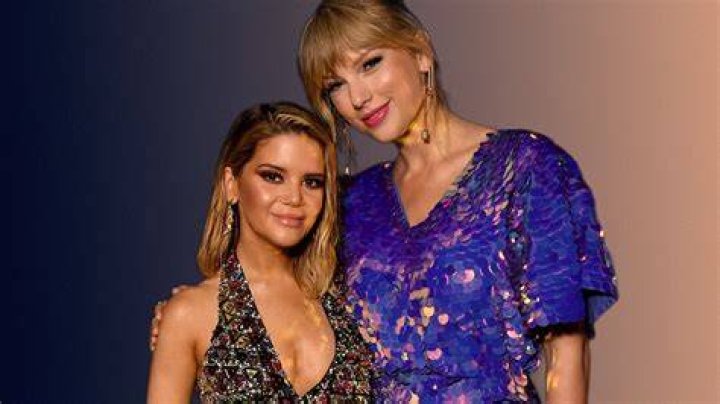 Taylor Swift: Navigating Life Through Her Parents' Divorce