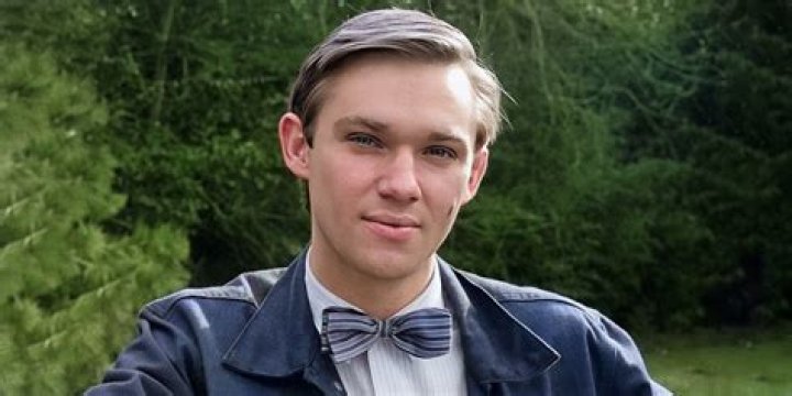 Unveiling the Mystery: Does Richard Fowler Have a Partner?