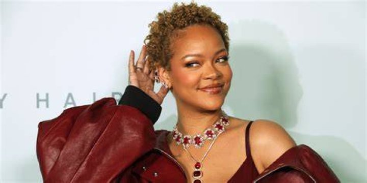 Who Is Robyn Fenty: The Extraordinary Journey of Rihanna